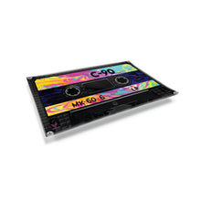 Laden Sie das Bild in den Galerie-Viewer, Syndicate „CASSETTE“ Glas-Rolltabletts