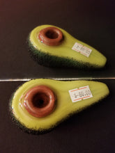 Load image into Gallery viewer, Empire Glass Avocado Pipe