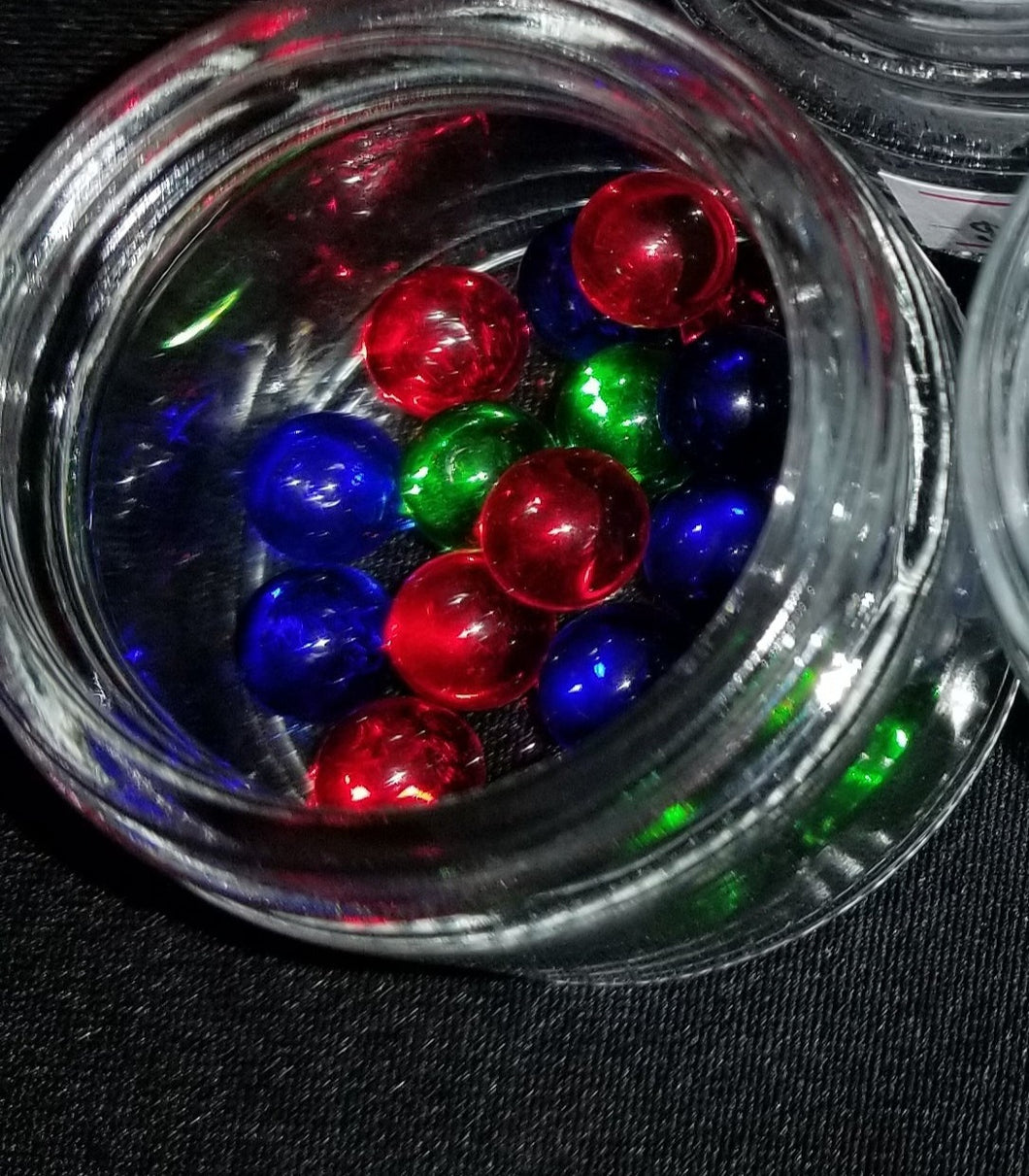 Hanf-Terp-Perlen, 8 mm, Rot/Blau/Grün