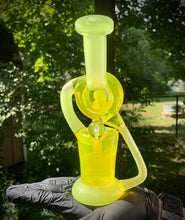 Load image into Gallery viewer, Djinn Glass Lemon Party Recycler Rig #2