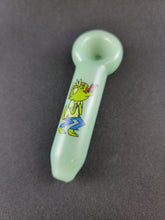 Cargar imagen en el visor de la galería, Smokea Glass Frog Man Bowl Pipes 1-4