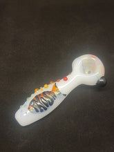 Load image into Gallery viewer, Eran Park Glass Phish Pipe