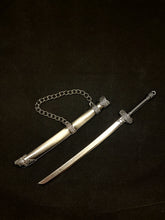 Cargar imagen en el visor de la galería, Samurai Sword Dab Tool W. Sheath