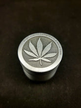 Load image into Gallery viewer, High Quality Pot Leaf Stainless Grinder 40mm 4 piece