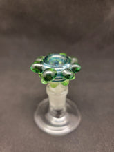 Cargar imagen en el visor de la galería, Lotus Star Glass Green Twirl Bowl Slides W/ Bubbles 14mm