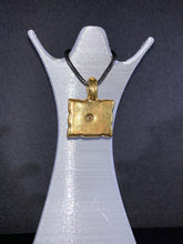 Load image into Gallery viewer, Justdewit Glass Gold Plated Cheezits Pendants 1-2