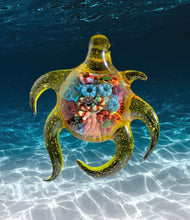 Cargar imagen en el visor de la galería, Keys Glass Terps Coral Reef and Turtles Pendant