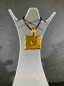 Justdewit Glass Gold Plated Cheezits Pendants 1-2