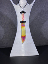 Cargar imagen en el visor de la galería, Lotus Star Glass Samurai Sword Dab Tool and Pendant