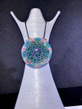 Cargar imagen en el visor de la galería, Djinn Glass Ocean Blue Bubble Dot Pendant