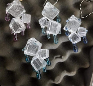 Chaka Glas-Eiswürfel-Cluster-Anhänger