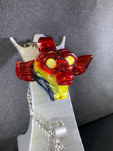 Cargar imagen en el visor de la galería, Djinn Glass Dichro &amp; Lemon Party Gremlin Head Pendant W Ruby Face &amp; Chip Stack Eyes