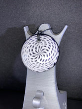Cargar imagen en el visor de la galería, Djinn Glass White Retti Swirl Pendant