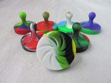 Cargar imagen en el visor de la galería, Smokea Silicone Tie Dye Channel Spinner Carb Caps w/ Vortex Design 24mm