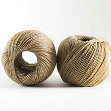 Cargar imagen en el visor de la galería, Bee Wick Hemp Wick 100% Organic Hemp 10ft - 420ft